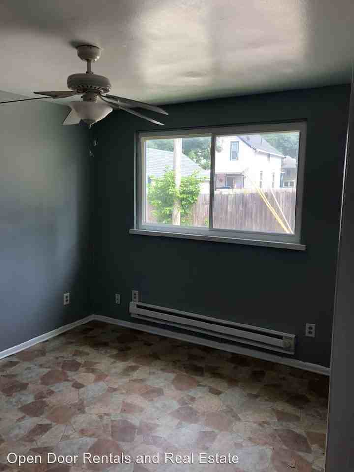 316 Kinnaird Ave. - Photo 3 of 6