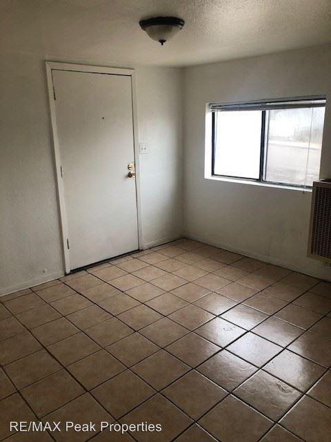 609 S O'Leary St #1 - Photo 3 of 5