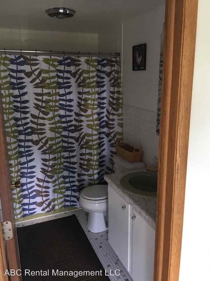 825 Clermont Street - Photo 3 of 6