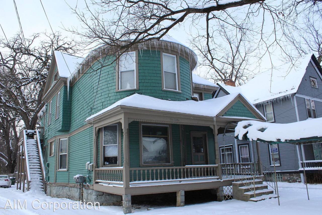 1012 S Westnedge Ave - Photo 3 of 39