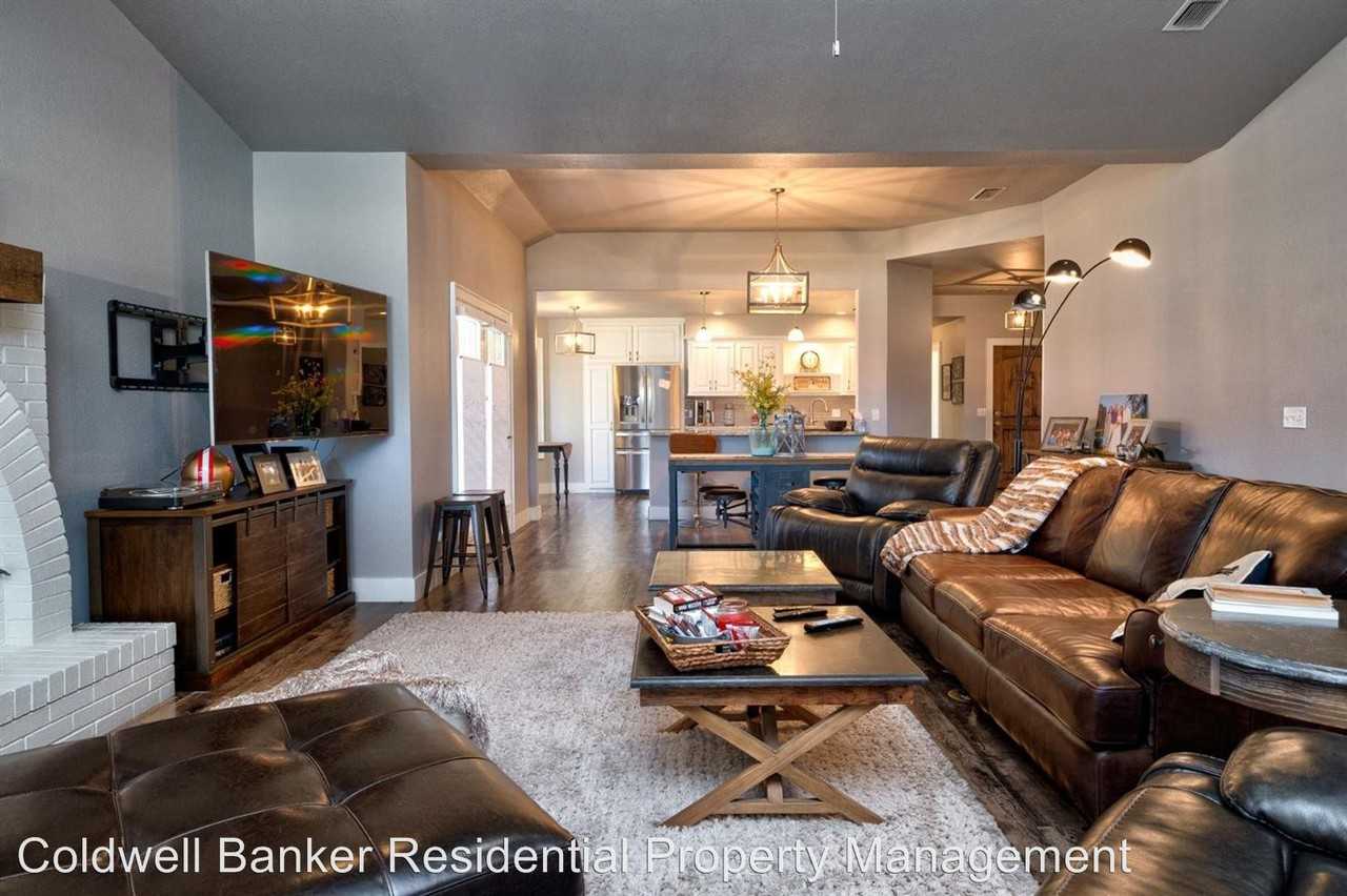 4323 N Boston - Photo 2 of 30