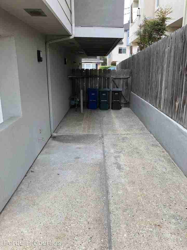 Pismo Duplex 380 Franklin Drive/373 Wilmar Avenue - Photo 3 of 12