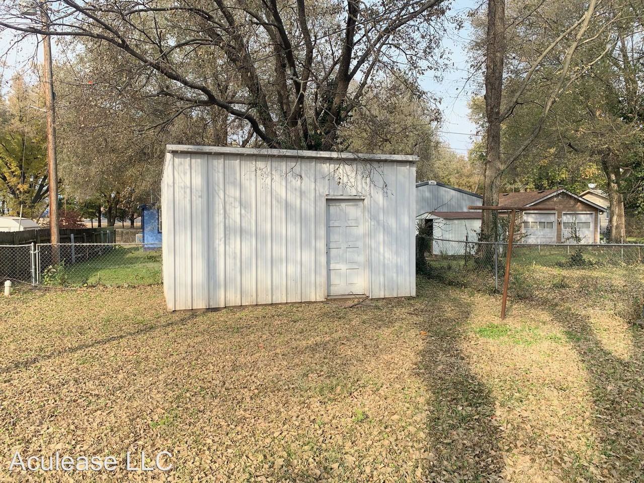 630 North St - Photo 2 of 10