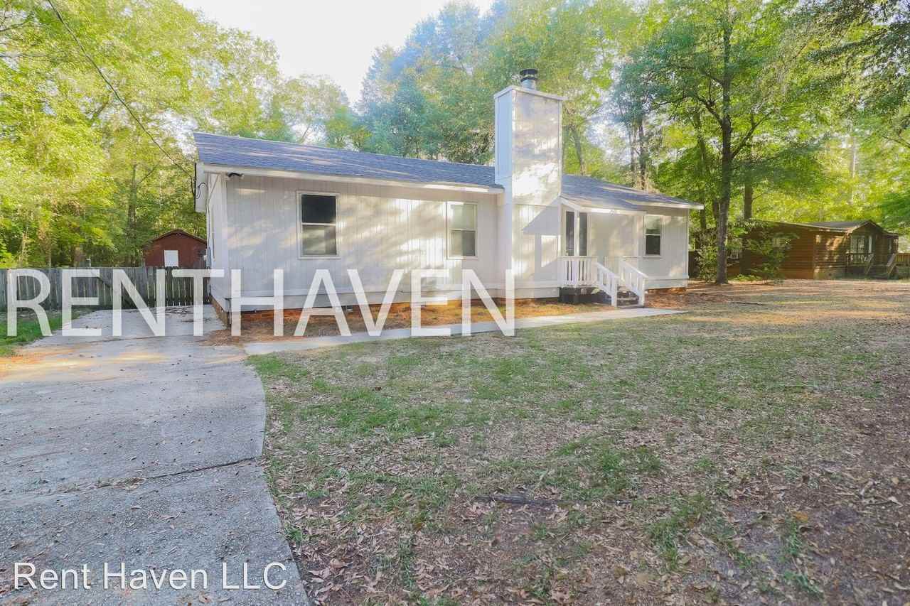 302 South Hankinson Street - Photo 2 of 20