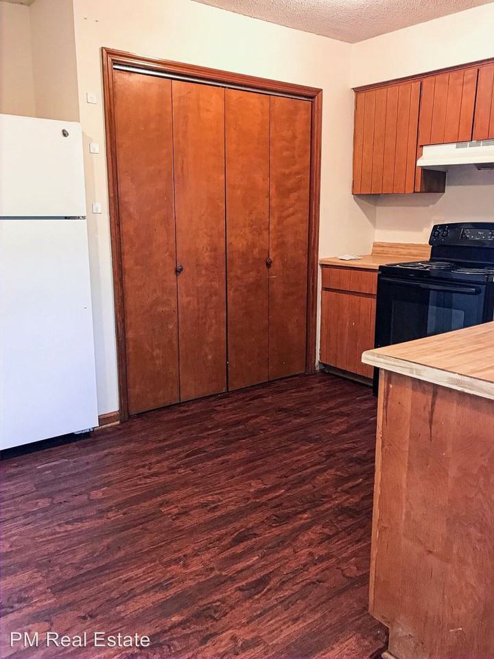 4843 Kubeck Ct. - Photo 3 of 13