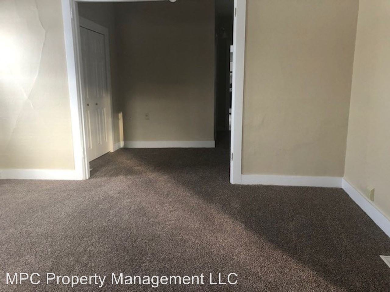 315 S 8th Street - Photo 2 of 15