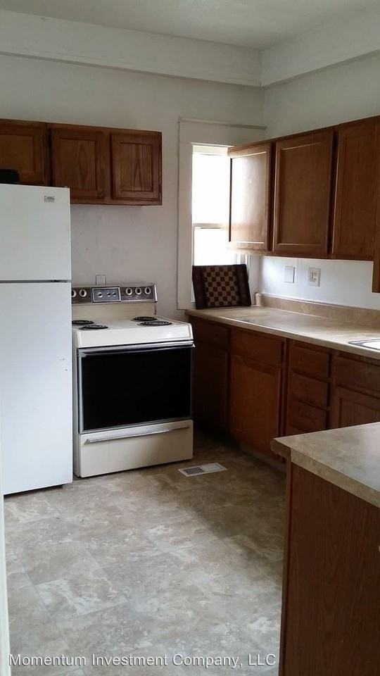 2832 Dudley St. - Photo 3 of 7