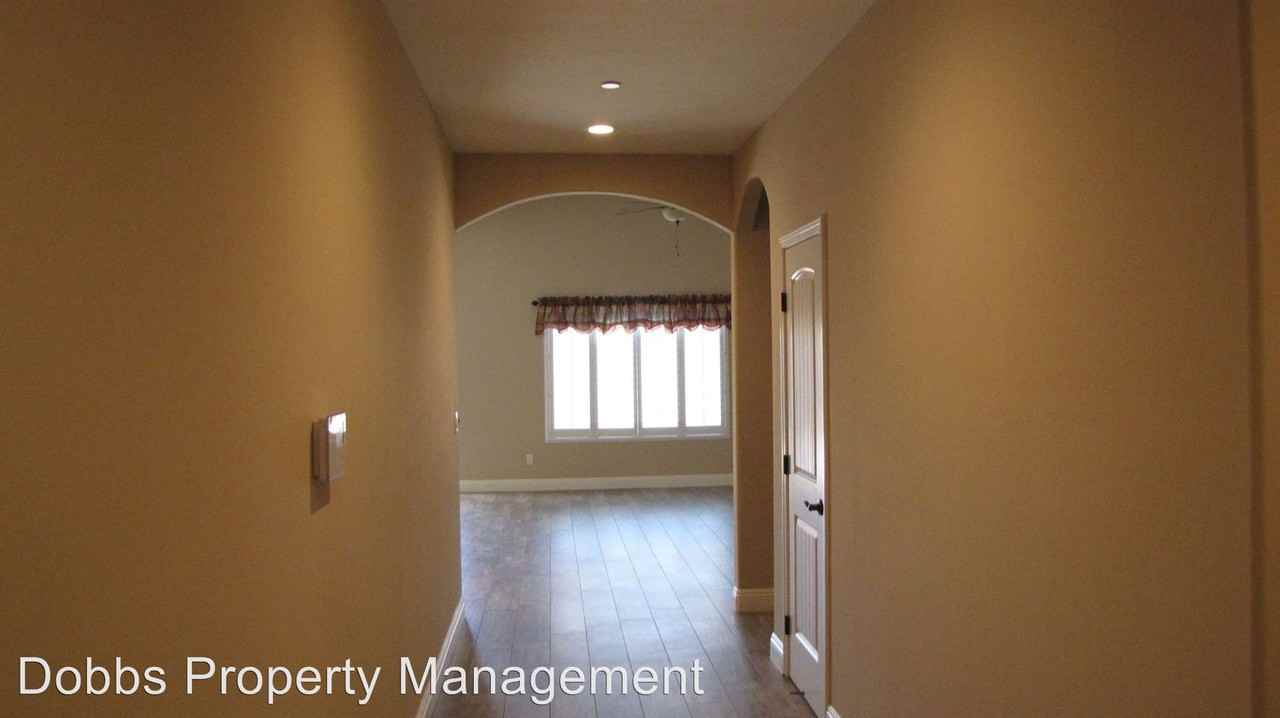 1213 Via Barcelona Ct. - Photo 3 of 23