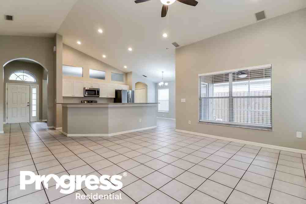 2650 Billingham Dr - Photo 3 of 16