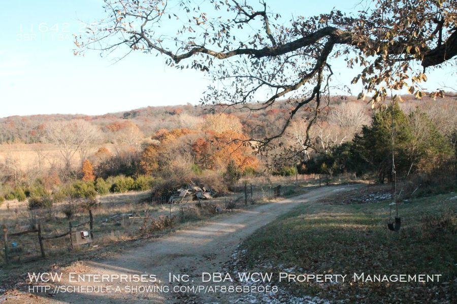 11642 25th St - Photo 2 of 48