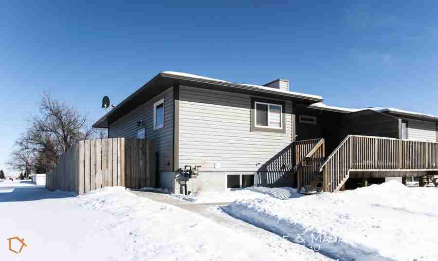 5927 53 Street - Photo 2 of 16