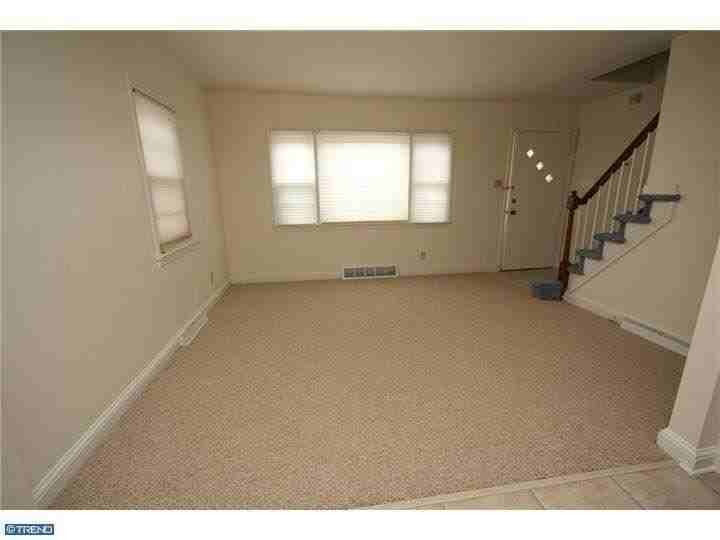 254 Samdin Blvd - Photo 2 of 12