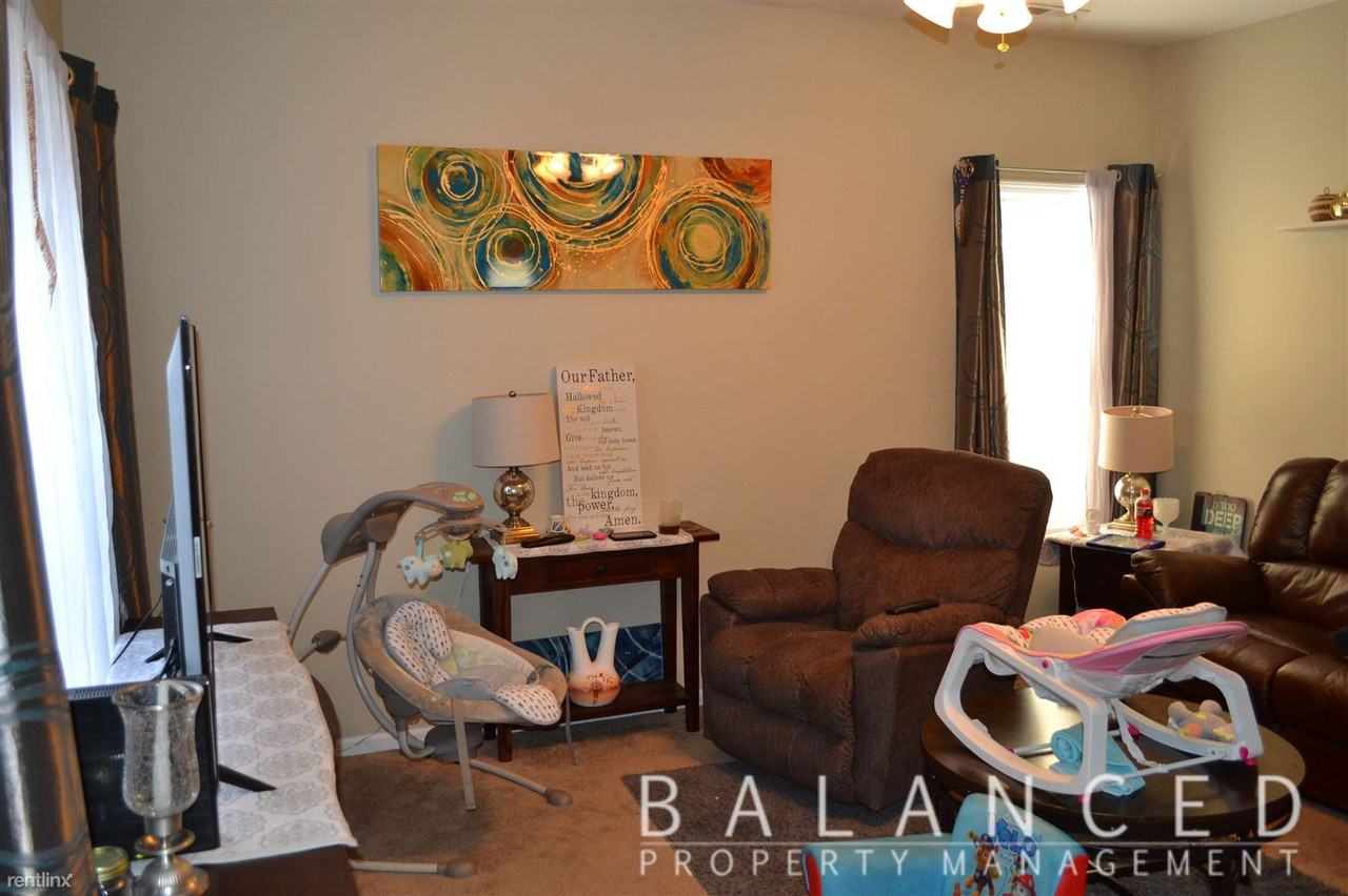 2707 Se Taurus Ct - Photo 3 of 13