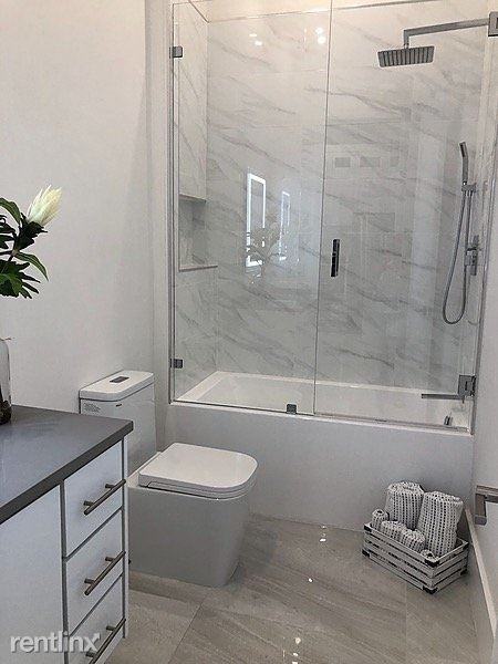 2521 Oceanview Avenue - Photo 3 of 15