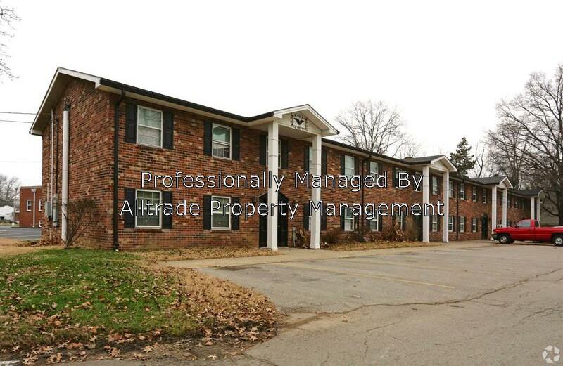 8 Colonial Oaks Court - Photo 2 of 5