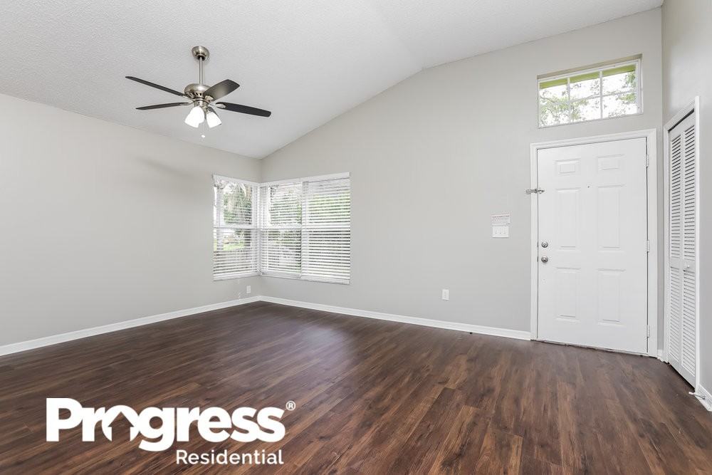 1192 Crispwood Ct - Photo 3 of 16