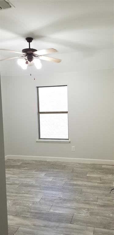 813 Lake Forest Trl - Photo 3 of 27