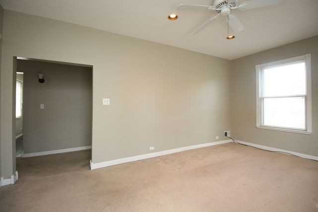 217 Washburn - Photo 3 of 10