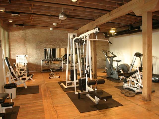 5th Avenue Station - Photo 3 of 8