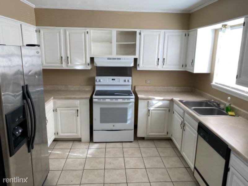 3701 Thomas Drive B - Photo 2 of 13