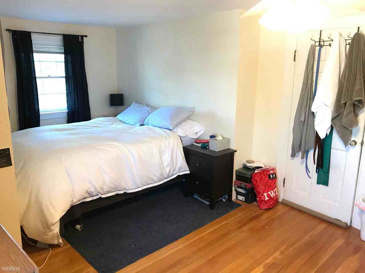 52 Cypress St, Newton, MA 02459 2 Bedroom Apartment for Rent PadMapper