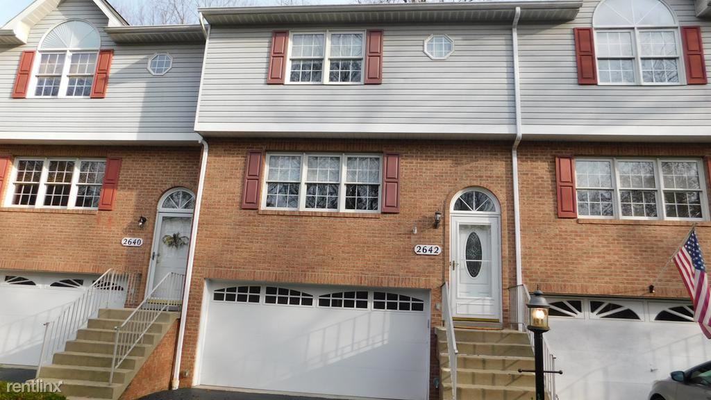 2642 Birchwood Ln - Photo 2 of 12