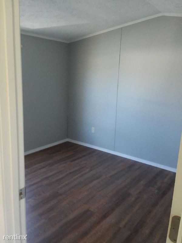 106 Little Brushy Rd - Photo 3 of 6