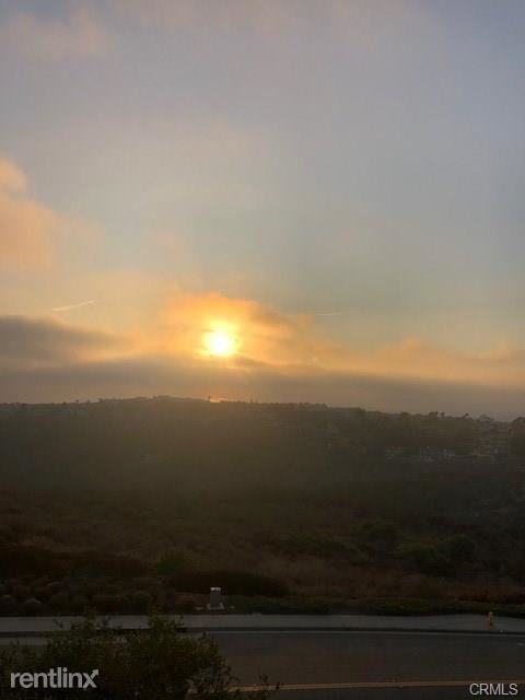 33 Terraza Dr - Photo 2 of 11