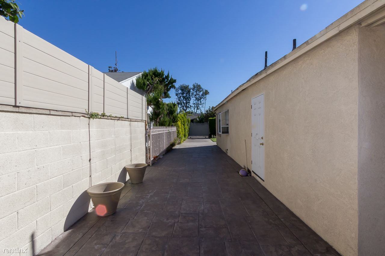 Metis Haus Apartments Babcock Ave, Los Angeles, CA 91606 Zumper