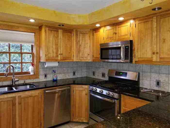 64 Pike Avenue - Photo 2 of 36