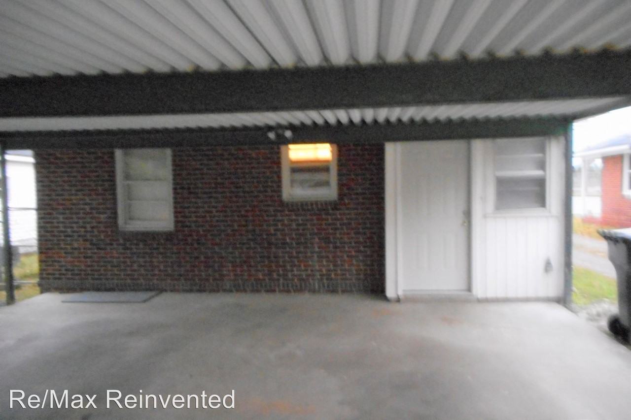 1539 Essie Mcintyre Blvd - Photo 2 of 19