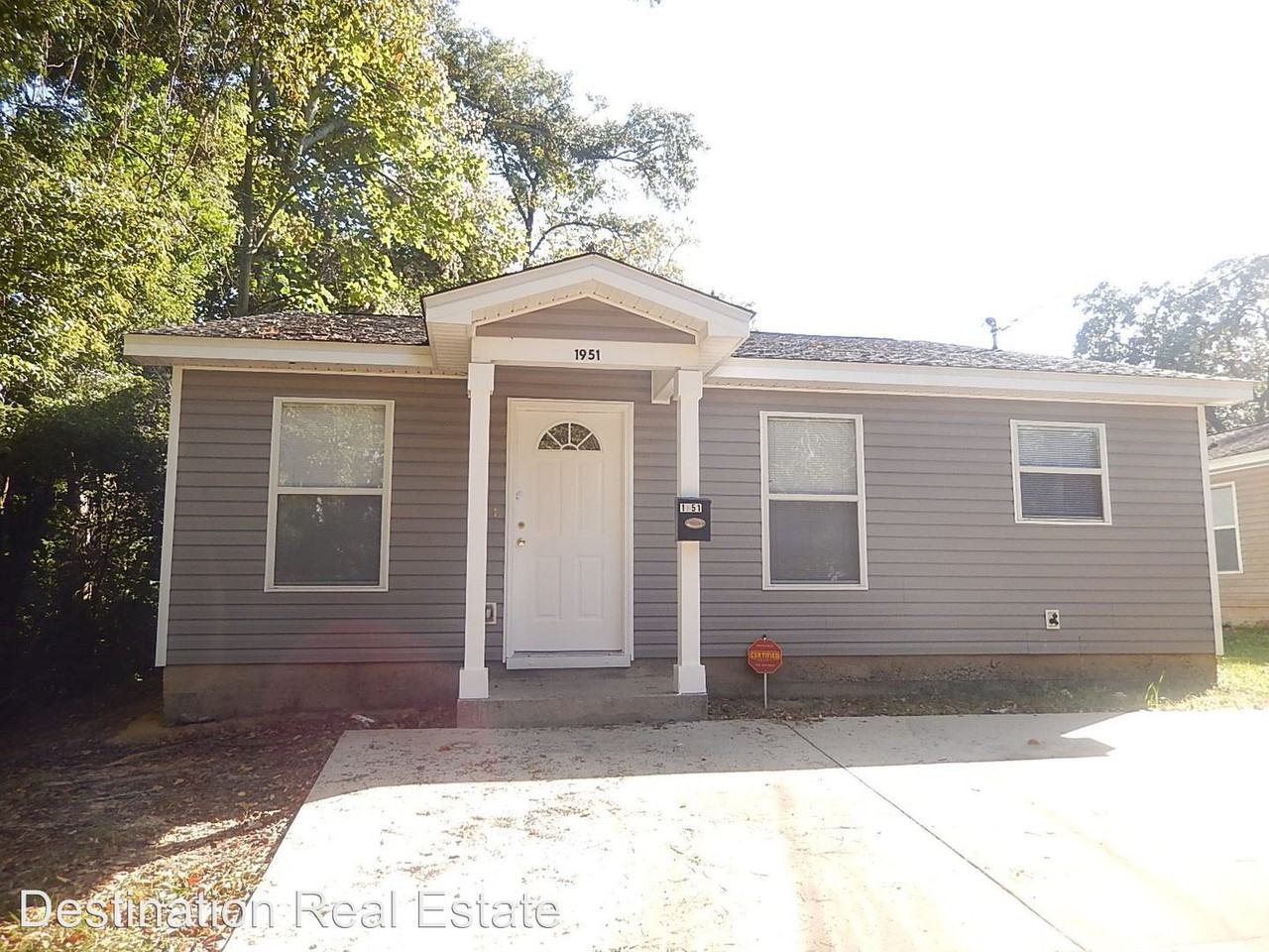 1951 Flipper St. - Photo 2 of 15