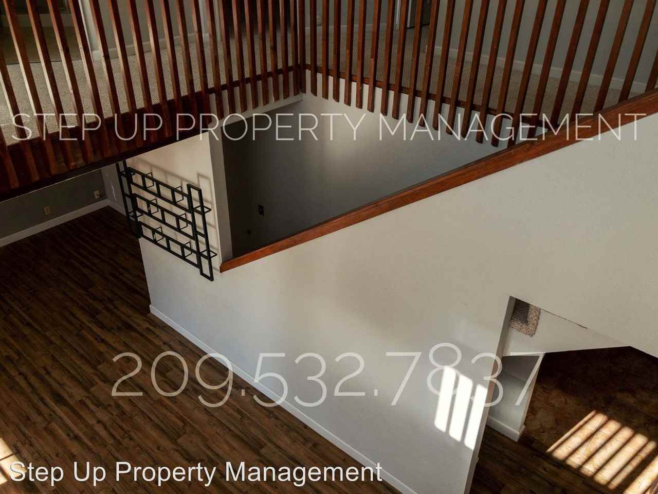 20809 Caylor Dr - Photo 3 of 10