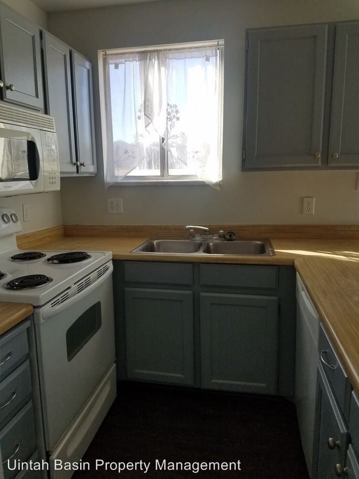 100 N 1350 W 25 - Photo 3 of 15