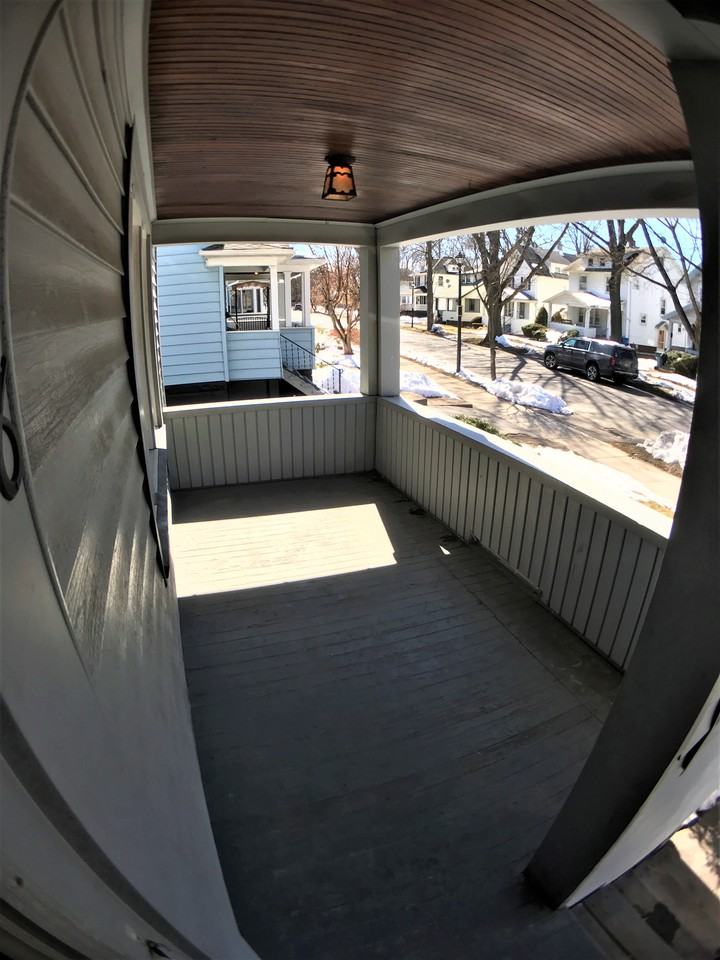 218 Salisbury St - Photo 3 of 25