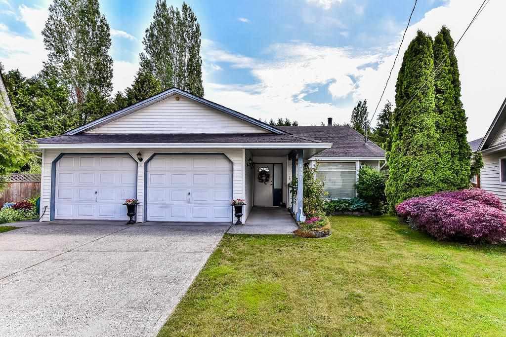 4908 59a Street - Photo 2 of 8