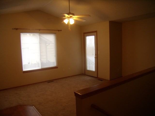 3345 N Governeour Cir - Photo 3 of 9