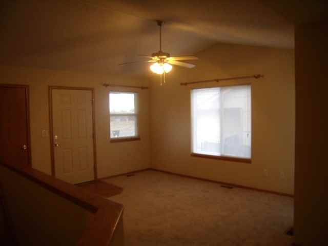 3345 N Governeour Cir - Photo 5 of 9