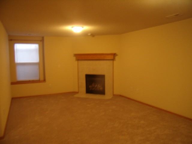 3345 N Governeour Cir - Photo 7 of 9