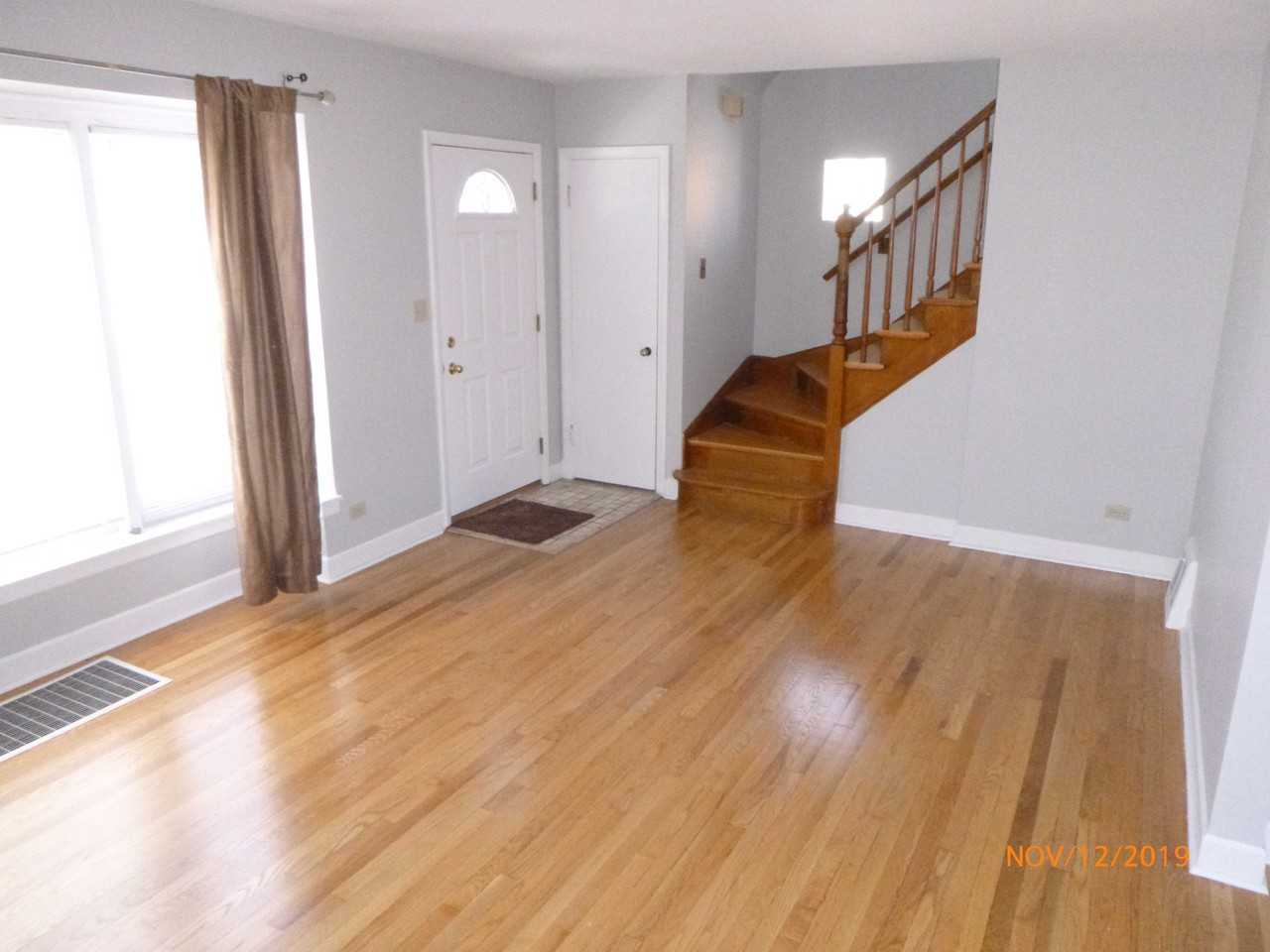 919 Westchester Blvd - Photo 2 of 10