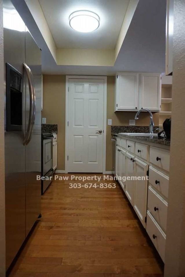 23569 Genesee Village Rd - Photo 2 of 10