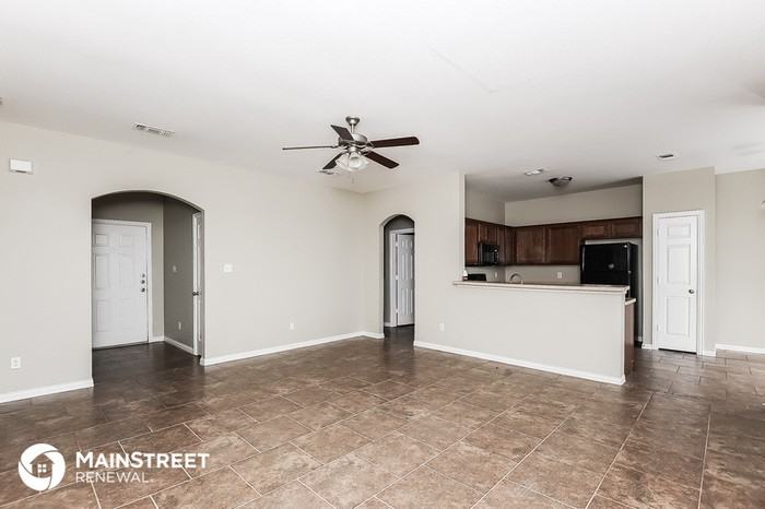 213 Kennedy Drive - Photo 3 of 16