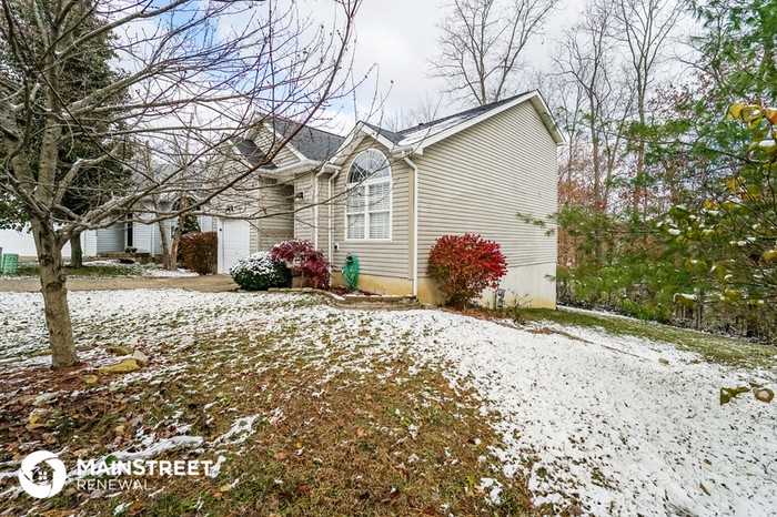 11524 Magnolia View Court - Photo 2 of 18