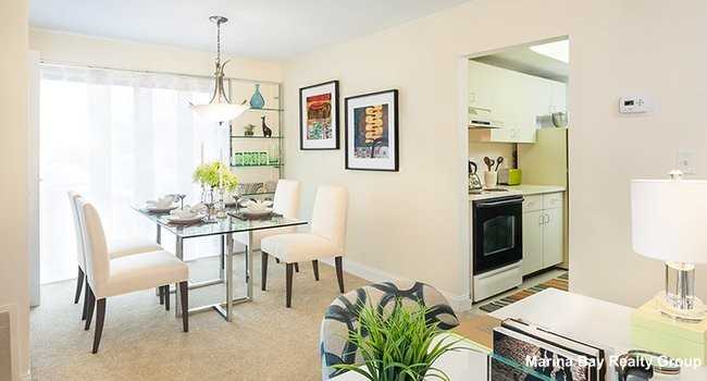 920 Norwest Dr - Photo 2 of 7