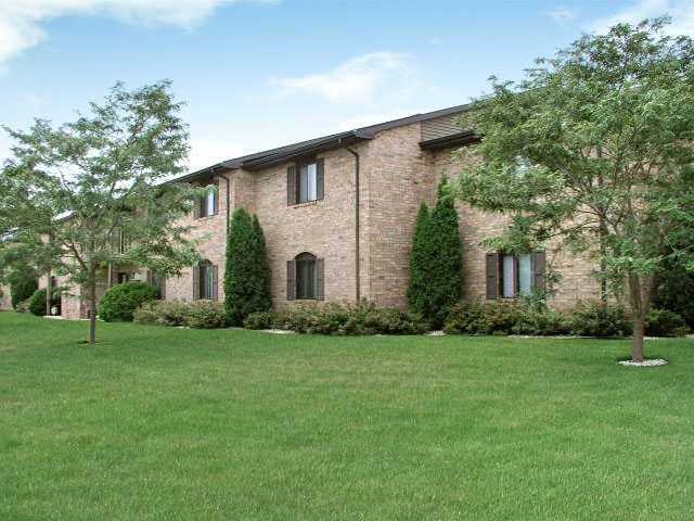 East Pointe Village - Photo 3 of 5