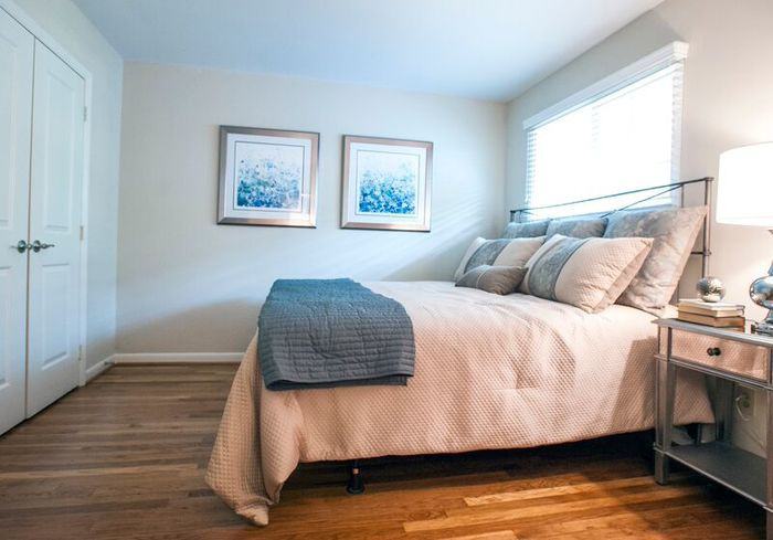 700 Hawes Court #C - Photo 3 of 9