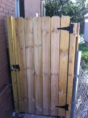 1524 Cypress Ave - Photo 2 of 18