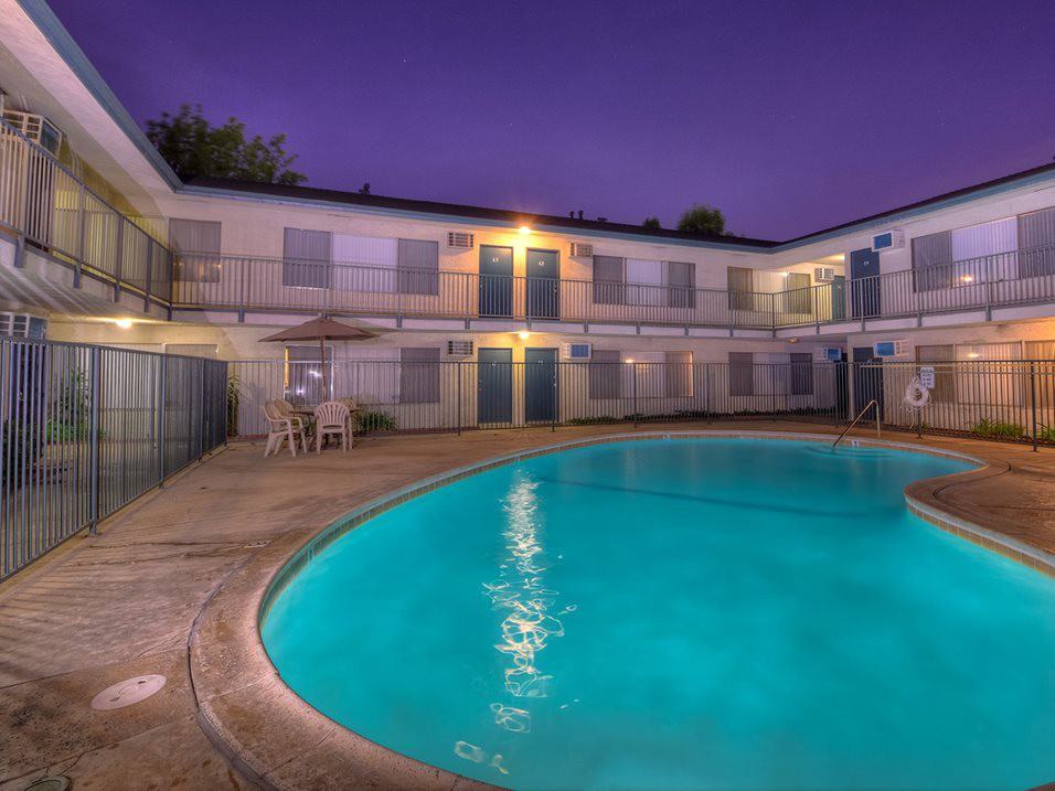 GEORGIAN - Photo 6 of 9