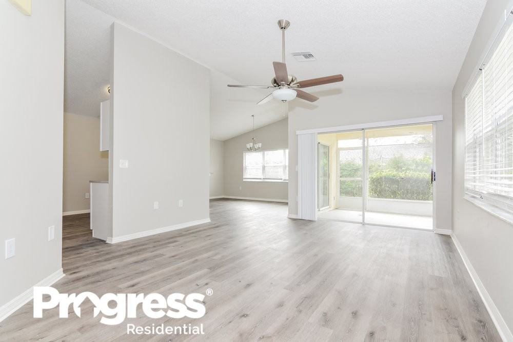 4669 Swallowtail Dr - Photo 3 of 16