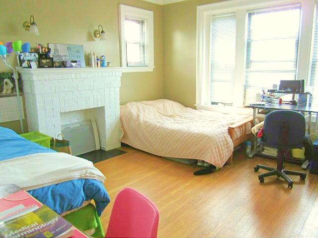 440 Park Drive - Photo 3 of 6